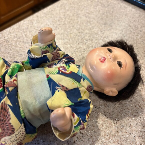VINTAGE Beautiful Asian Composition Baby, All Original - Picture 9 of 10